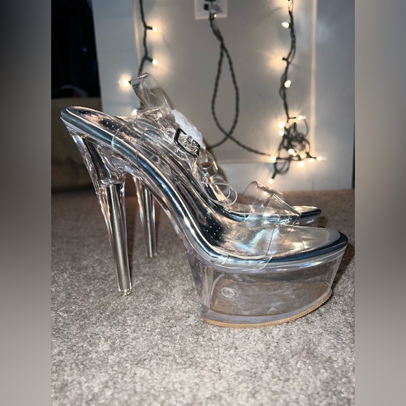 Azalea Wang “Croix” Pleasure Heels - Picture 3 of 8